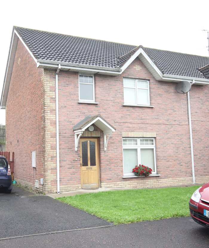 35 Lakeview, The Fairgreen, Cavan 1/3