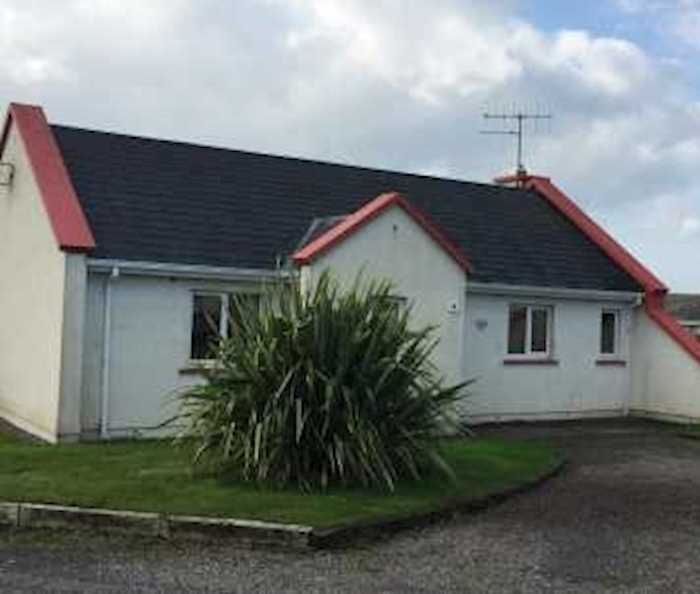 8 Sand Dune Cottages, Banna, Co. Kerry 1/1