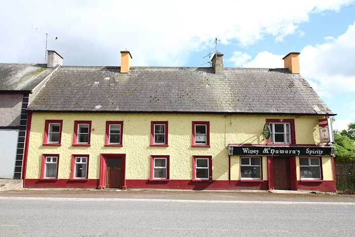 Tierneys Pub, Main Street, Shinrone, Co. Offaly 1/4