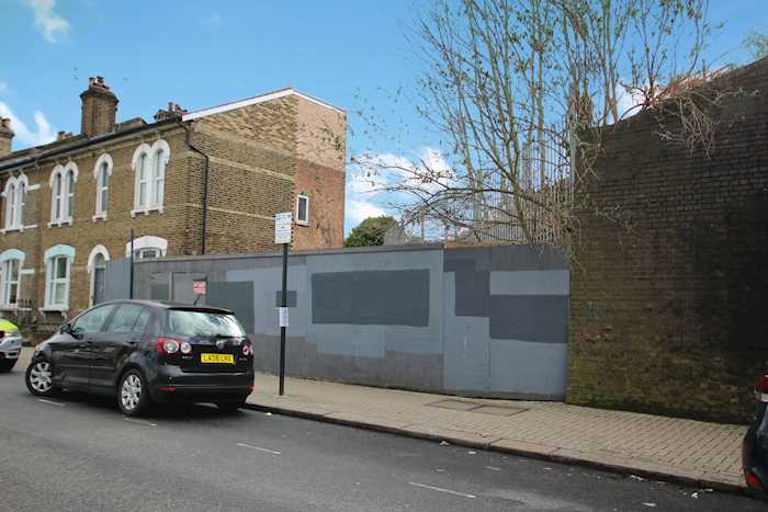 Land west of 23 Boundaries Road, Balham, SW12 8ET 1/3