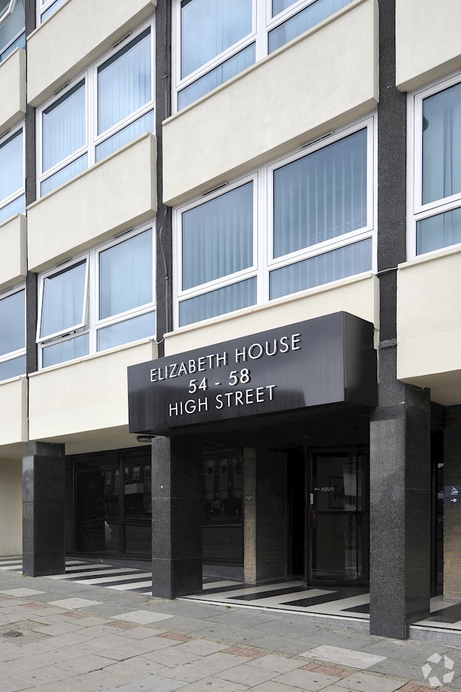 54-58 High St - Elizabeth House, Edgware, HA8 7EJ 1/4