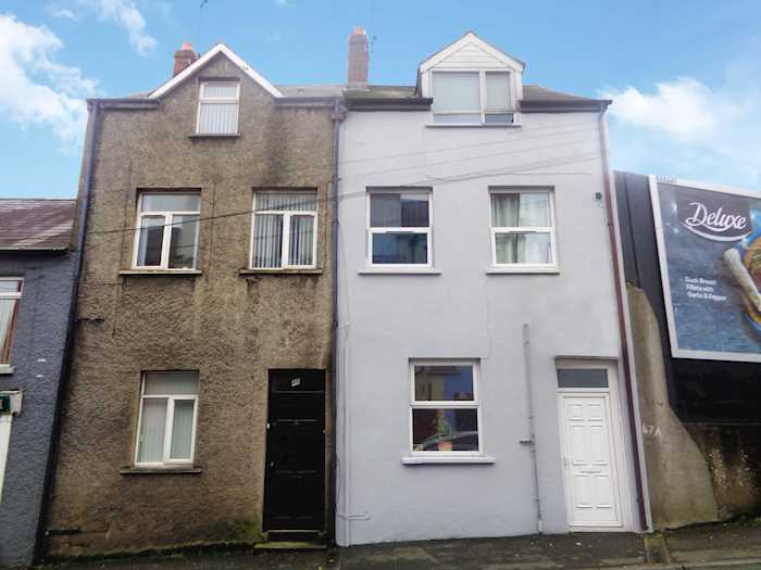 47 Grays Hill, Bangor, Co. Down, BT20 3BB 1/2