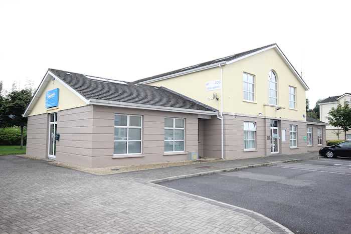 Property Known as Inver Gael Health Centre, Inver Gael, Carrick-on-Shannon, Co. Roscommon 1/4