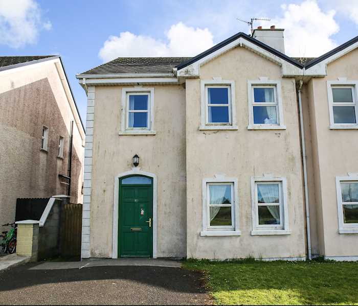 30 Oaklawn, Killala Road, Ballina, Co. Mayo, F26 X0A5 1/1