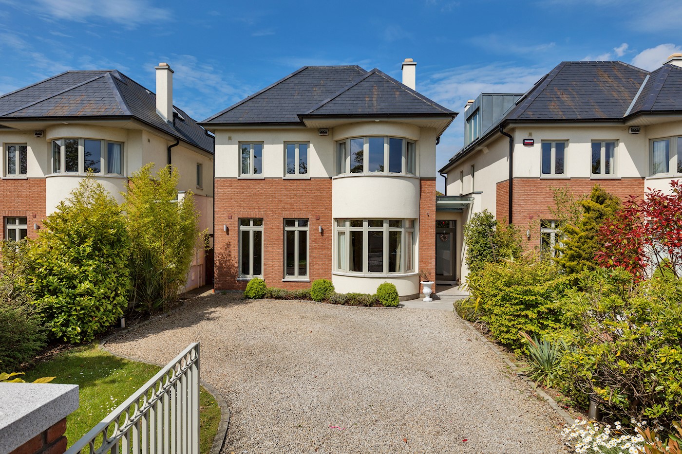 19, Blackrock, Dublin, A935345 1/1