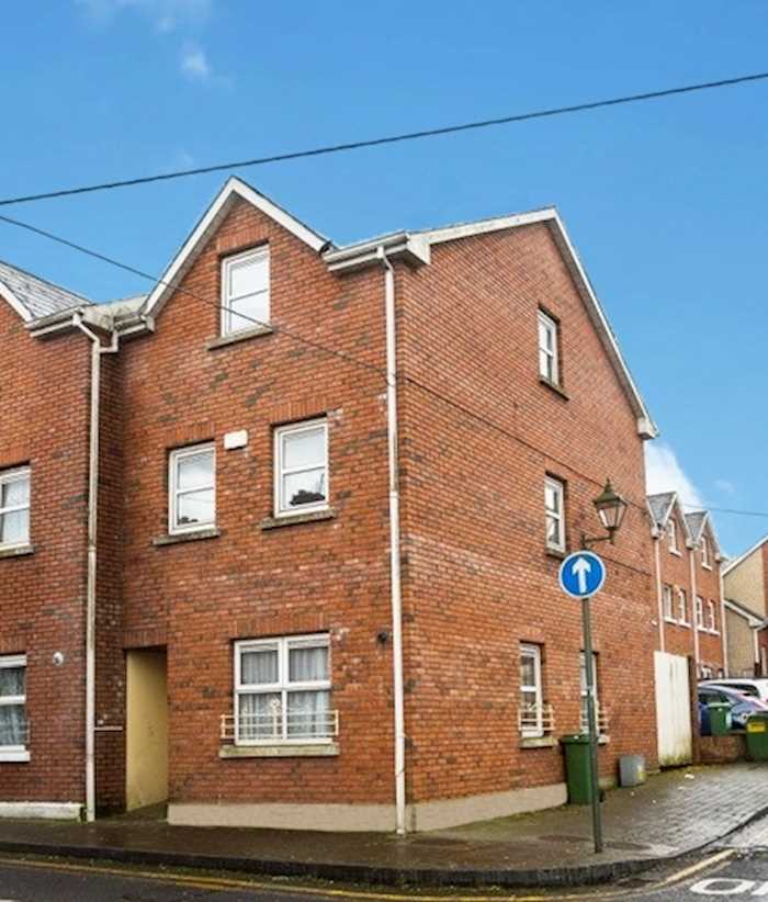 4 Athlunkard Villas, Bishop Street, Limerick, V94 RR0X 1/13