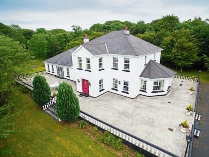 Test Ts&C, Ireland
