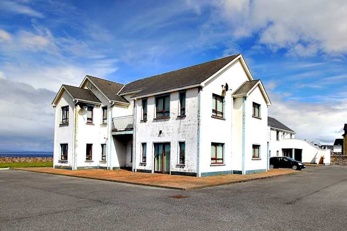 Apartment 3 Castle Cottage, Tullaghan, Co. Leitrim, F91R859 1/9