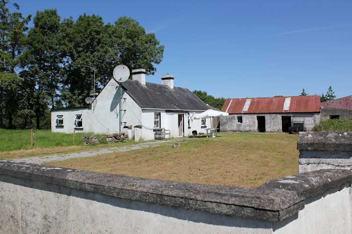 Cloonlyon (Folio GY70555F), Ballygar, Co. Galway, F42 PX44 1/7